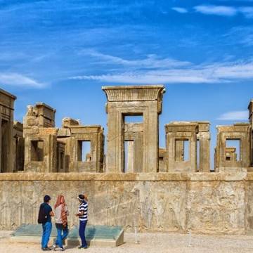 Iran Spring photography tour