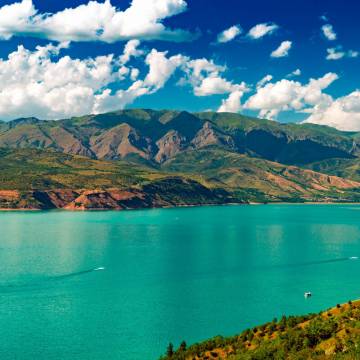 One-Day Mountain Tour