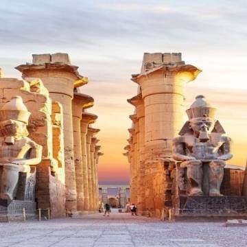 Luxor East Bank Day Tour Elite : Karnak & Luxor Temples & Museum