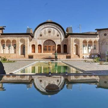 Iran Classic Tour - Budget Trip