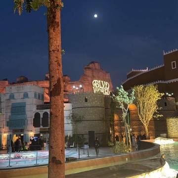 6-Hour World Boulevard Tour in Riyadh Exploring Global Landmarks, Culture, and Authentic Cuisine