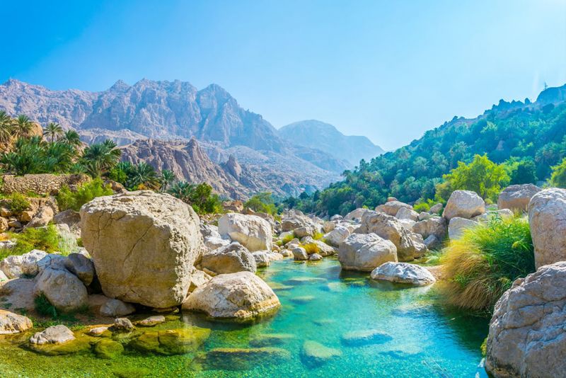 Wadi Shab and Bimmah Sinkhole - Day Trip