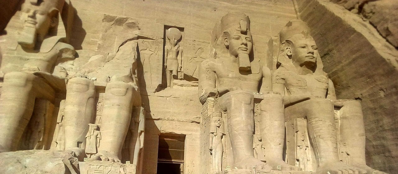 Temple of Ramesses the Great The small temple of Nefertari's wife