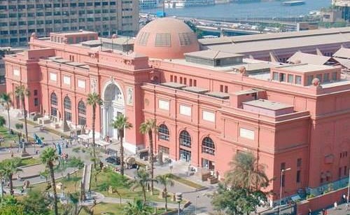 Giza Pyramids, Egyptian Museum