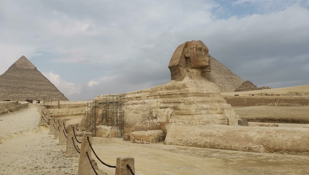 Day tour to Giza pyramids, Sphinx, Saqqara & Memphis